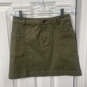 Forest green mini skirt